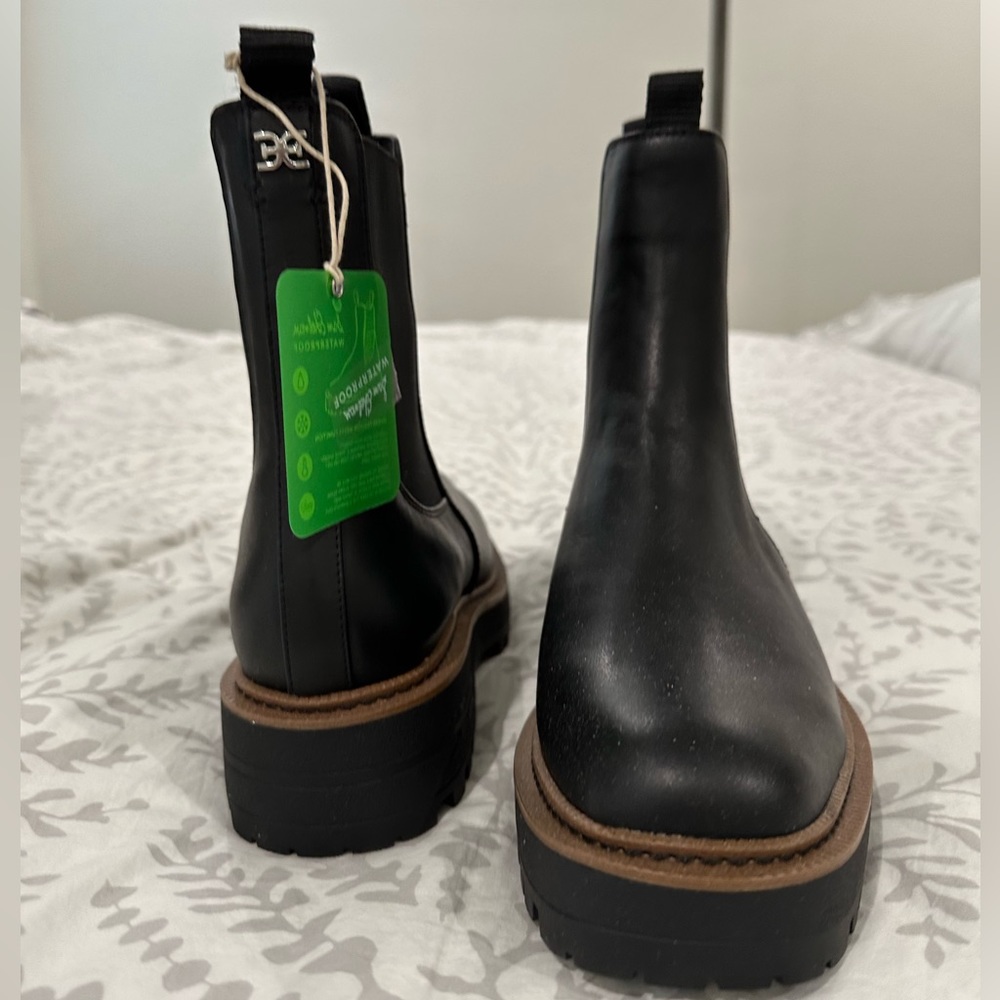 Sam Edelman Laguna Lug Sole Waterproof Chelsea Boot